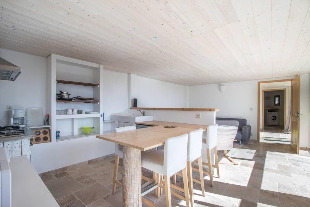 Bas De Villa Au Milieu Des Oliviers. Chateauneuf-Villevieille Экстерьер фото